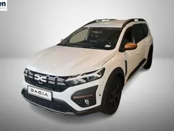 Weiß Neu 2025 Dacia Jogger Extreme Limousine | 27.470 € (Fairer Preis)