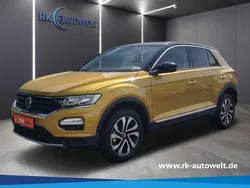 Gelb Gebraucht 2021 VW T-Roc Active SUV | 23.790 € (Superpreis)