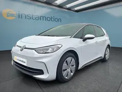Weiß Gebraucht 2024 VW ID.3 Pro Kleinwagen | 30.349 € (Fairer Preis)