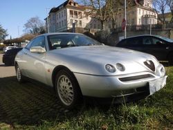 Silber Gebraucht 1996 Alfa Romeo GTV Coupé | 2.290 €