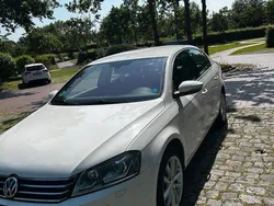 Weiß Gebraucht 2013 VW Passat Trendline Limousine | 8.900 € (Fairer Preis)