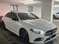 Weiß Gebraucht 2020 Mercedes A200 AMG line Limousine | 24.990 € (Guter Preis)