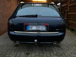 Blau Gebraucht 2001 Audi A6 Kombi | 3.880 € (Teuer)