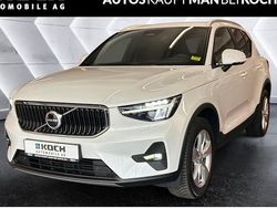 Weiß Gebraucht 2024 Volvo XC40 Core SUV | 34.480 € (Fairer Preis)