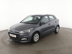 Grau Gebraucht 2017 Hyundai i20 Trend Limousine | 11.270 € (Fairer Preis)