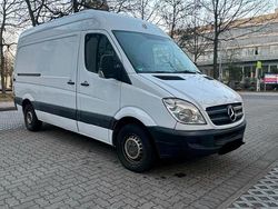 Weiß Gebraucht 2011 Mercedes 316 Van | 11.900 €