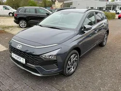 Grau Neu 2024 Hyundai Bayon Pure SUV | 16.980 € (Guter Preis)