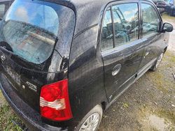 Ebony black Gebraucht 2006 Hyundai Atos Kleinwagen | 699 €