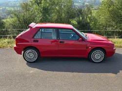 Rot Gebraucht 1994 Lancia Delta Limousine | 94.500 €
