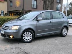 Silber Gebraucht 2006 VW Golf V Kleinwagen | 2.250 € (Fairer Preis)