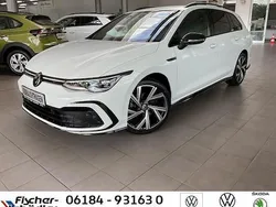 Pure white Gebraucht 2024 VW Golf VIII R-line Kombi | 28.450 € (Fairer Preis)