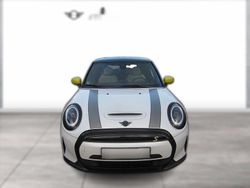 Metallic Gebraucht 2023 Mini Cooper SE Kleinwagen | 21.990 € (Etwas zu teuer)