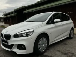 Weiß Gebraucht 2016 BMW 218 Active Tourer M Sport Van / Kleinbus | 10.900 € (Fairer Preis)