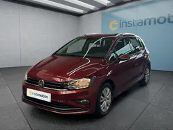 Rot Gebraucht 2019 VW Golf Sportsvan Van / Kleinbus | 17.499 € (Fairer Preis)