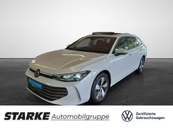 Silber (oyster silver metallic) Gebraucht 2024 VW Passat Elegance Kombi | 43.440 € (Guter Preis)