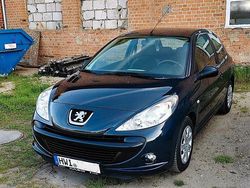 Grau Gebraucht 2010 Peugeot 206+ Comfort plus Kleinwagen | 2.300 € (Fairer Preis)