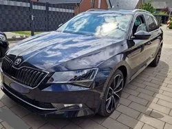 Schwarz Gebraucht 2018 Skoda Superb Style Kombi | 17.900 € (Fairer Preis)
