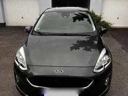 Grau Gebraucht 2017 Ford Fiesta Kleinwagen | 9.000 € (Guter Preis)