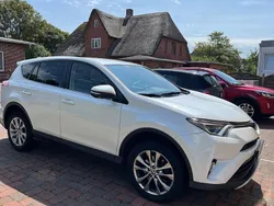Weiß Gebraucht 2016 Toyota RAV4 Executive SUV | 12.800 € (Superpreis)