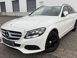 Weiß Gebraucht 2015 Mercedes C180 Limousine | 11.950 € (Guter Preis)