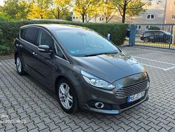 Grau Gebraucht 2018 Ford S-MAX Titanium Van / Kleinbus | 13.500 € (Superpreis)