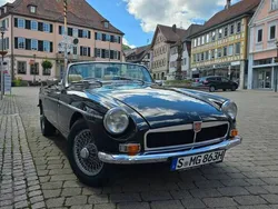 Schwarz Gebraucht 1977 MG B Cabrio | 34.999 €