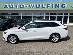 Candyweiã Neu 2024 Seat Leon Style Plus Kombi | 28.490 € (Guter Preis)