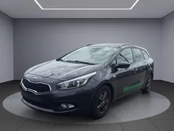 Grau Gebraucht 2014 Kia Ceed Sportswagon Edition 7 Kombi | 4.500 € (Fairer Preis)