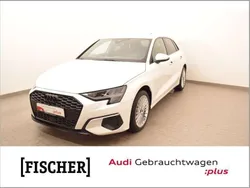 Ibisweiß Gebraucht 2024 Audi A3 Sportback Advanced Limousine | 29.440 € (Superpreis)