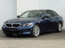 Phytonicblau Gebraucht 2022 BMW 320 Limousine | 26.890 € (Guter Preis)