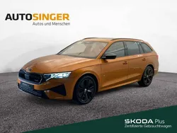 Phoenixorange metallic Gebraucht 2024 Skoda Octavia RS Kombi | 37.930 € (Guter Preis)