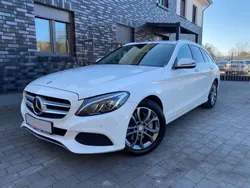 Weiß Gebraucht 2016 Mercedes C250 Kombi | 15.799 € (Fairer Preis)