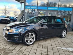 Schwarz Gebraucht 2015 VW Golf VII Highline Limousine | 13.899 € (Fairer Preis)