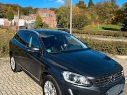 Silber Gebraucht 2014 Volvo XC60 Momentum SUV | 13.750 € (Fairer Preis)