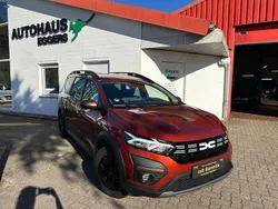 Orange Gebraucht 2023 Dacia Jogger Extreme Van / Kleinbus | 22.690 € (Guter Preis)
