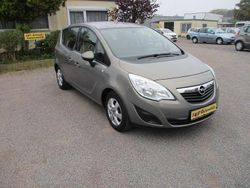 Braun Gebraucht 2011 Opel Meriva Selection Van / Kleinbus | 3.999 € (Fairer Preis)