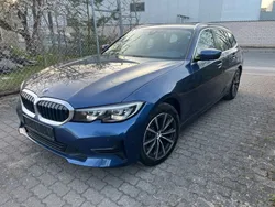Blau Gebraucht 2021 BMW 316 Sport Line Kombi | 16.990 € (Guter Preis)