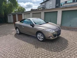 Beige Gebraucht 2010 Renault Mégane Coupé Coupé | 5.950 € (Fairer Preis)