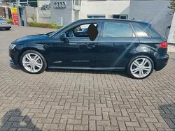 Schwarz Gebraucht 2020 Audi A3 e-tron Kleinwagen | 19.000 € (Fairer Preis)