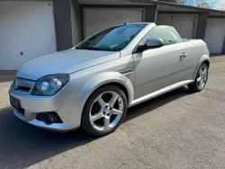 Silber Gebraucht 2005 Opel Tigra Cabrio | 3.500 € (Etwas zu teuer)
