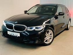Schwarz Gebraucht 2021 BMW 320 Limousine | 19.990 € (Guter Preis)