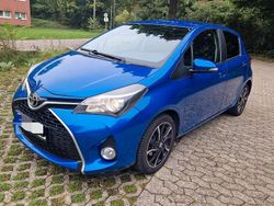 Blau Gebraucht 2016 Toyota Yaris Lounge Kleinwagen | 8.500 € (Fairer Preis)