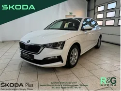 Weiss Gebraucht 2021 Skoda Scala Ambition Kleinwagen | 14.399 € (Fairer Preis)