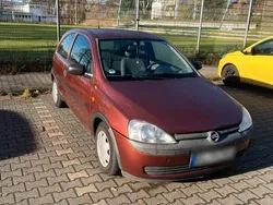 Andere außenfarben Gebraucht 2001 Opel Corsa Kleinwagen | 2.099 € (Fairer Preis)