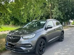 Grau Gebraucht 2018 Opel Grandland X SUV | 13.900 € (Teuer)