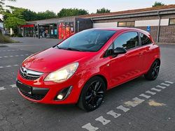 Rot Gebraucht 2011 Opel Corsa Sport Kleinwagen | 3.999 € (Teuer)