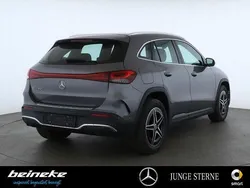 Grau Gebraucht 2023 Mercedes EQA250 AMG SUV | 30.950 € (Guter Preis)