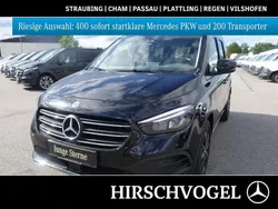 Loparitschwarz metallic Gebraucht 2025 Mercedes T180 Progressive Van / Kleinbus | 32.780 € (Teuer)