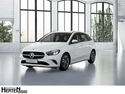 Polarweiß Gebraucht 2023 Mercedes B200 Advanced Van / Kleinbus | 31.900 € (Fairer Preis)