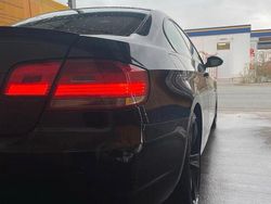 Schwarz Gebraucht 2007 BMW 320 Coupé | 8.900 € (Teuer)